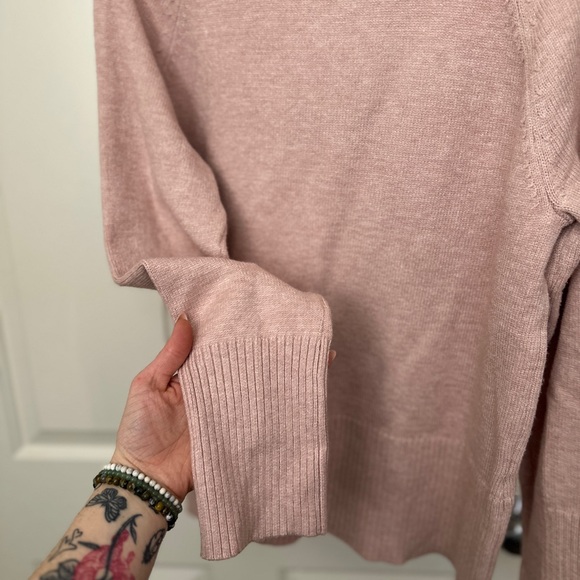Magaschoni Soft Pink Crew Neck Sweater - Picture 4 of 5